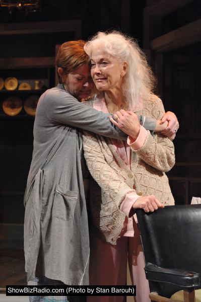 Deborah Hazlett as Barbara Fordham and Linda Thorson as Violet Weston